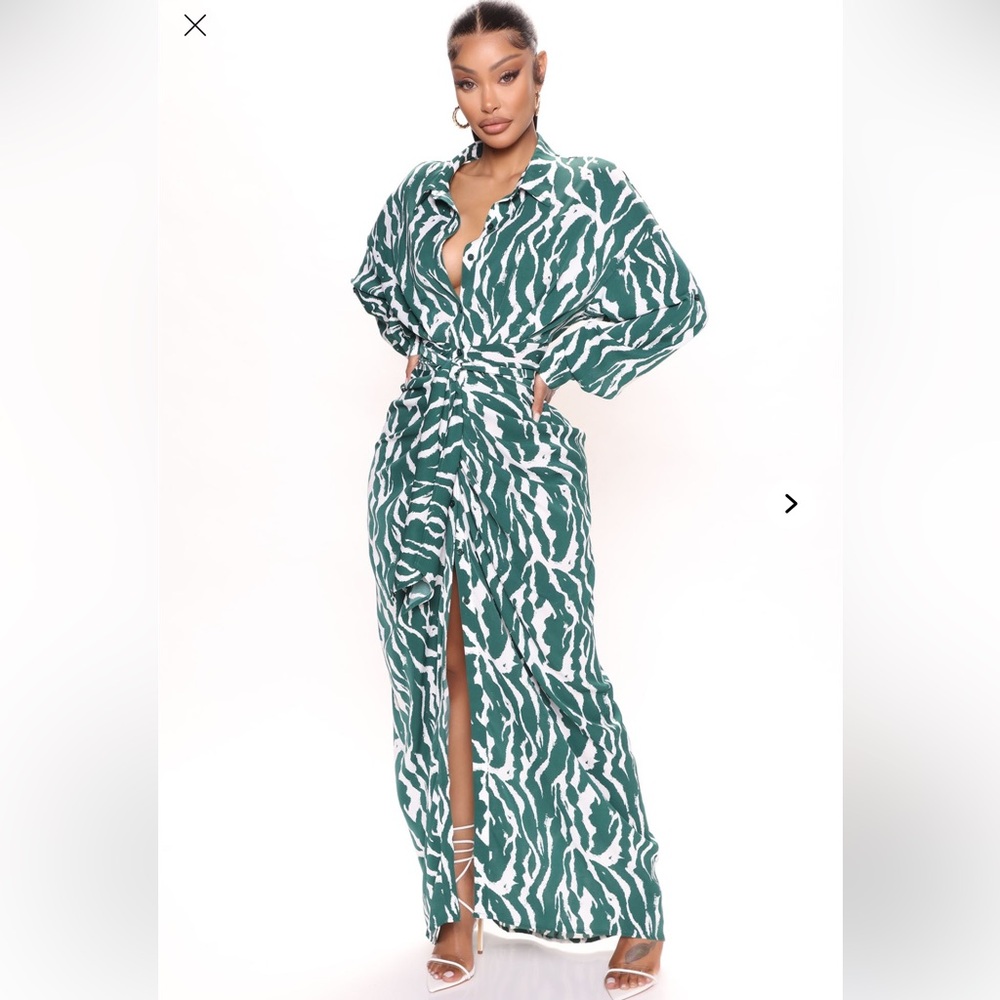 Fashion Nova Green and White Maxi Dress